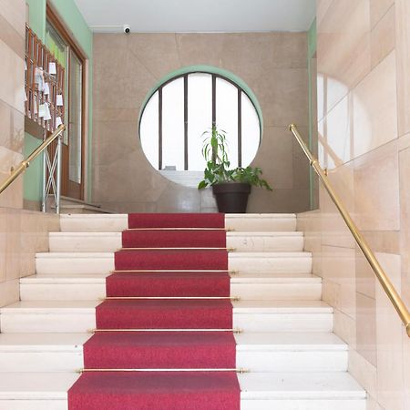 Modern & Stylish Near Isola & Central Station Milano Exterior foto