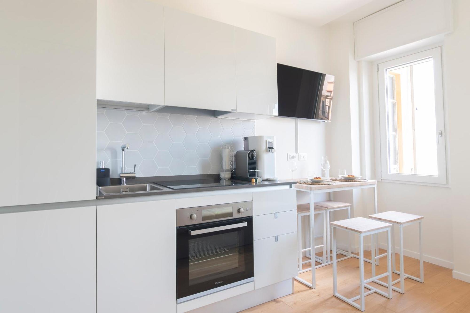 Modern & Stylish Near Isola & Central Station Milano Exterior foto